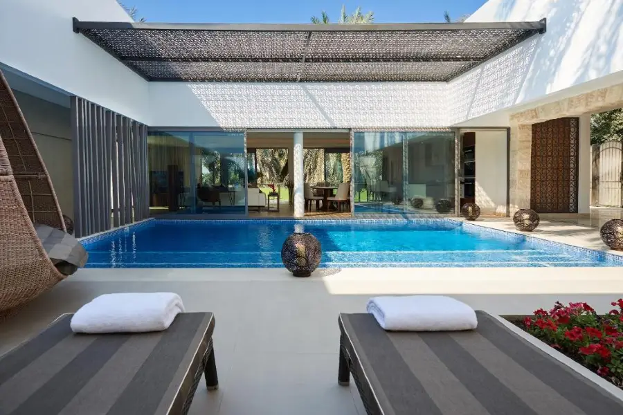 Villa with Private Pool Dubai Desert Palm